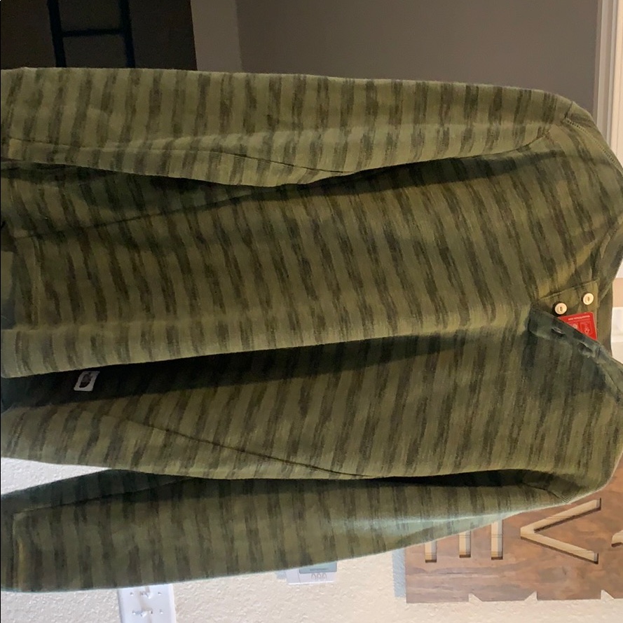 Brand New North Face Shirt